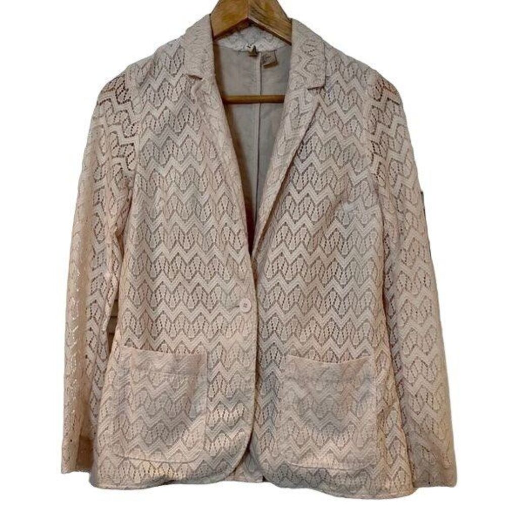 Divided by H&M Size 6 Ivory Chevron Lace Collared Button Blazer With Pockets